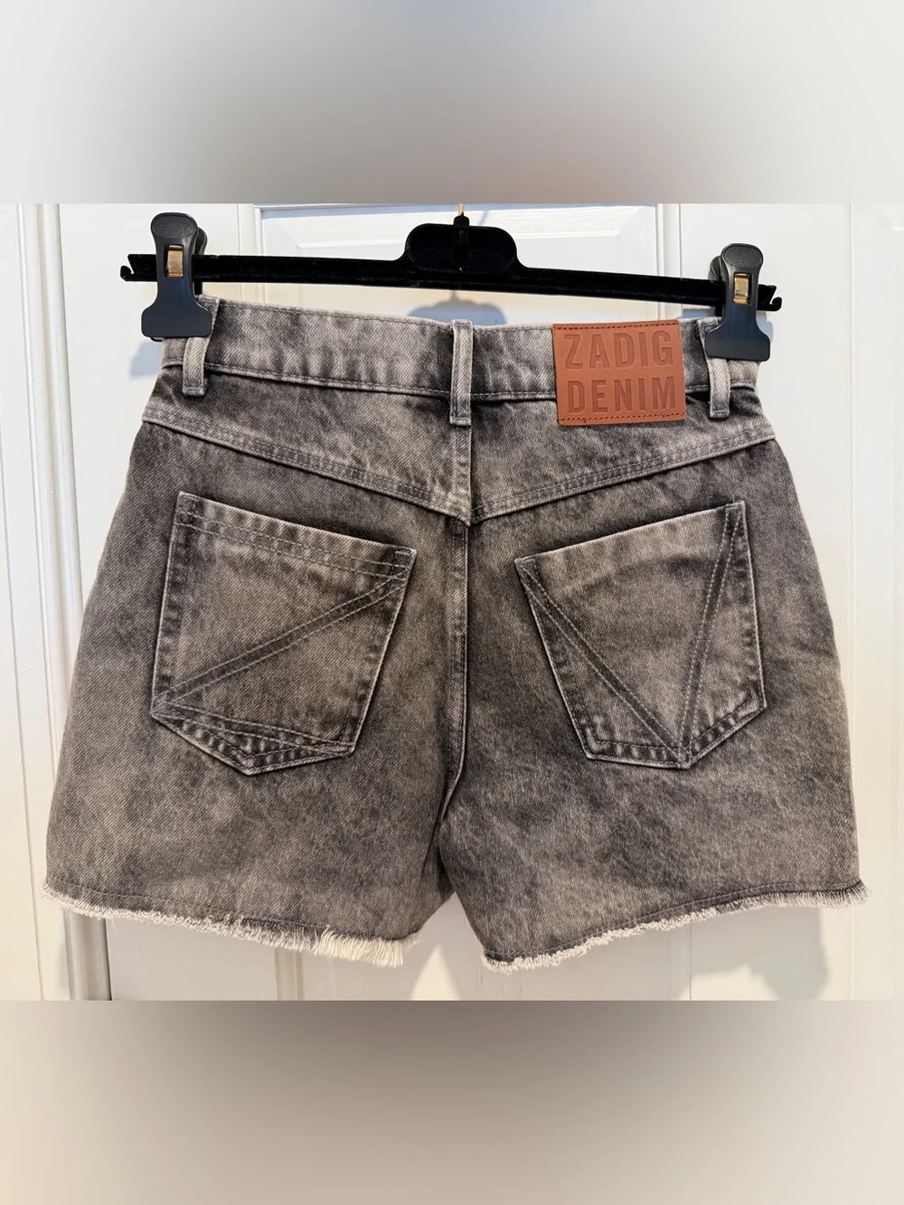 Zadig & Voltaire Acid Wash Gray Denim Cutoff Jean Shorts Raw Cut Hem size XS 12